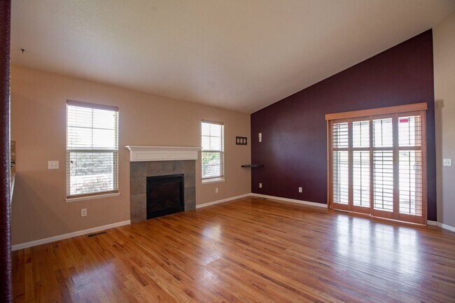 Building Photo - 5 Bedroom Home in Windsor Colorado