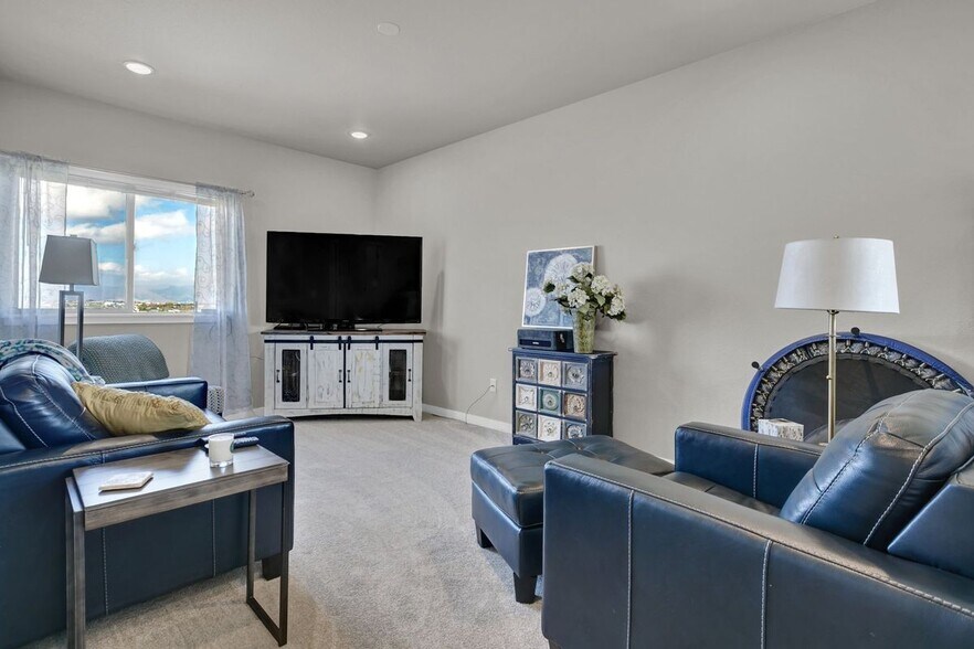 Building Photo - 5340 Freeboot Point