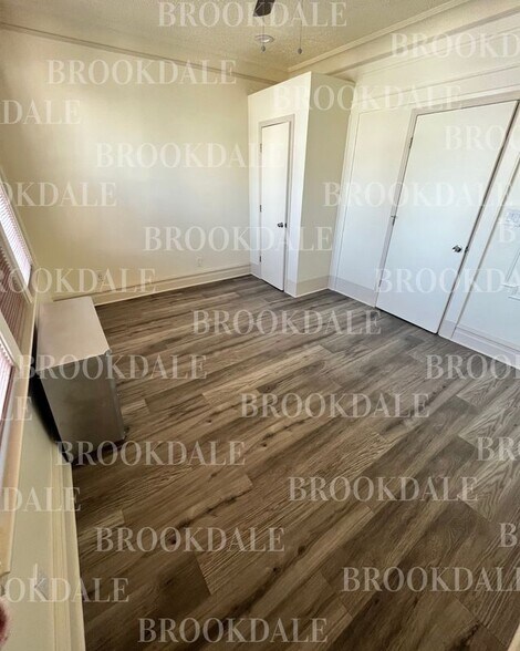 Building Photo - 157 Brookdale Ave