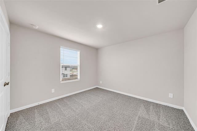 Building Photo - 504 Weller Rd