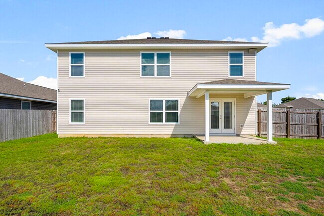 Building Photo - 5832 Viking Wy