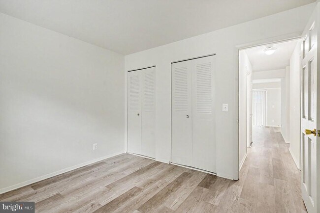 Building Photo - 208 Timber Trail