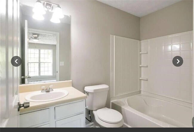 Building Photo - 3833 Waldrop Ln