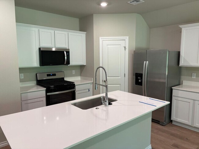 Building Photo - Brand New D.R. Horton Home in Bixby - 4 Be...