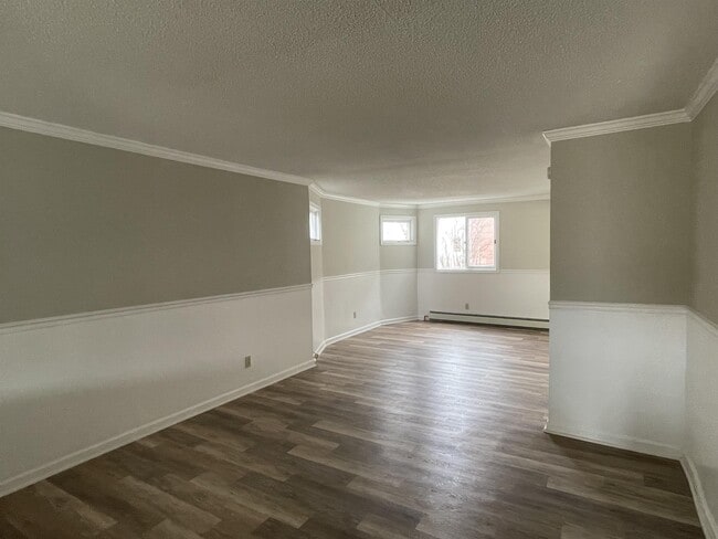 Building Photo - 49 Gelston St
