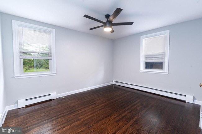 Building Photo - 1569 County Line Rd