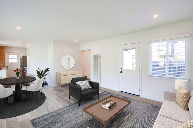Primary Photo - Leland Apartments