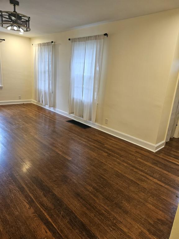 Building Photo - 212 Virginia Ct