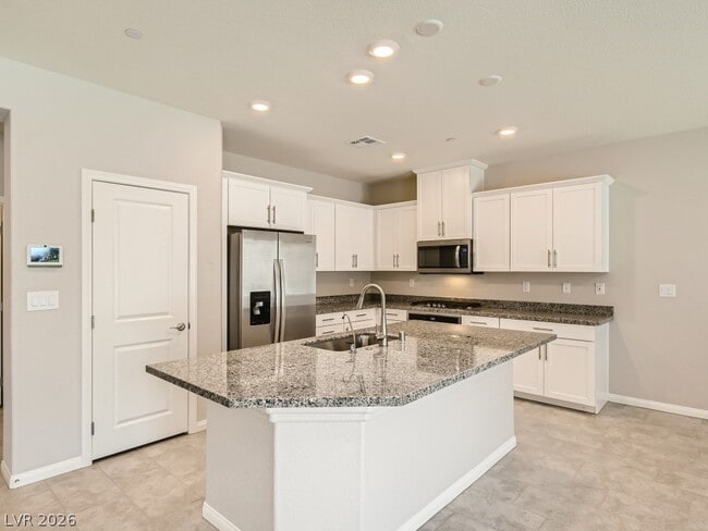 Building Photo - 10748 Wild Poppy Ave