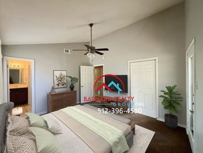 Building Photo - Available Now: Stand Alone 3 Bedroom, 1.5 Bath