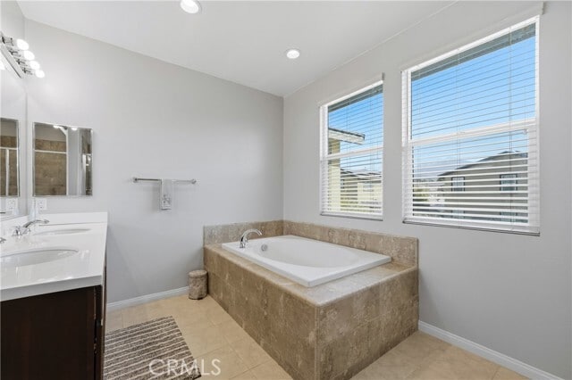 Building Photo - 1176 Woodbury Ln