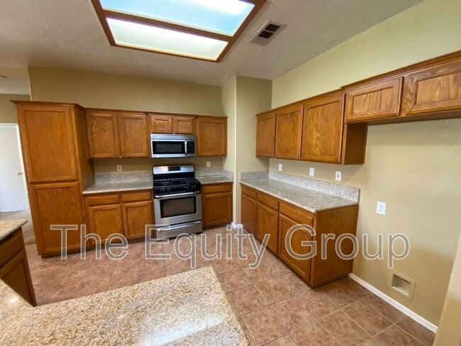 Building Photo - 2672 Tamas Ct