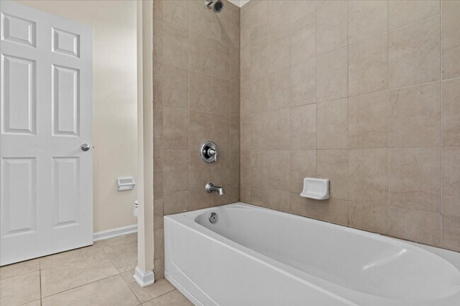 Building Photo - Executive Home For Rent!!!!