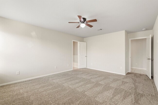 Building Photo - 2202 Tannin Trce
