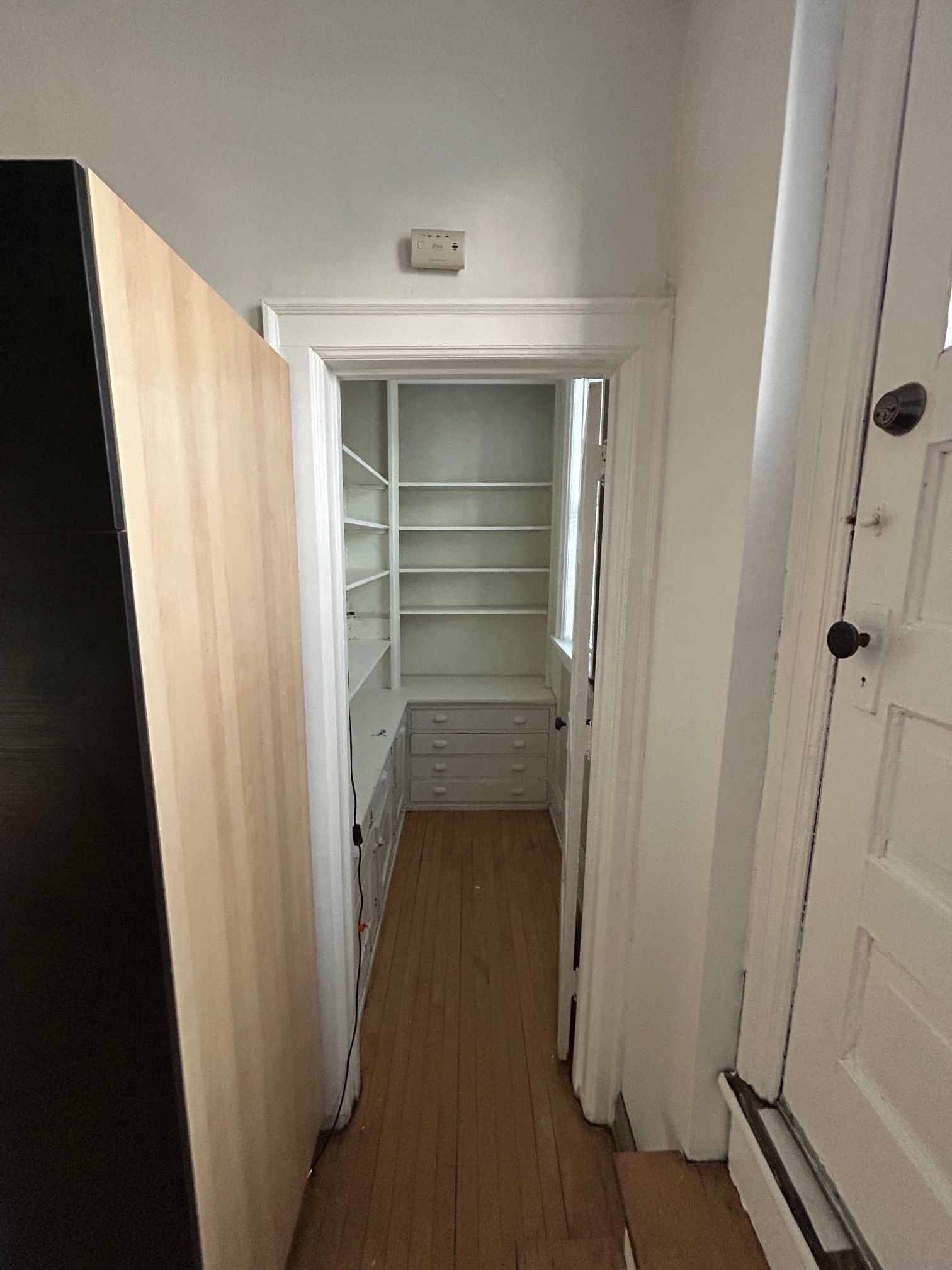 Kitchen Pantry - 2379 S Howell Ave