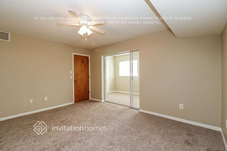 Building Photo - 469 Dorchester St