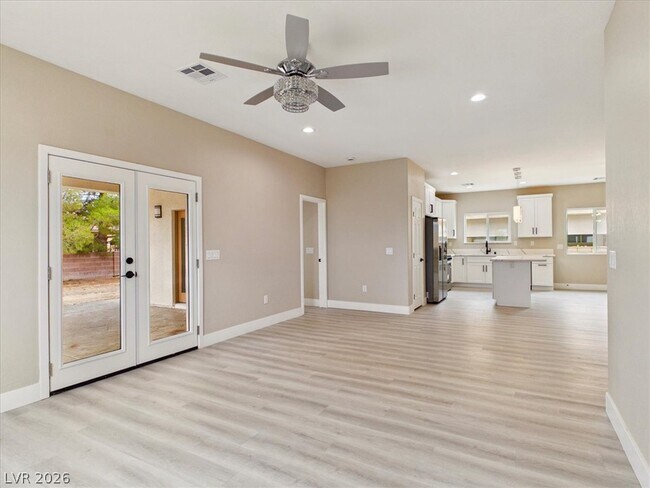Building Photo - 1740 Jerome Ln