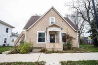 Building Photo - 411.5 S East St