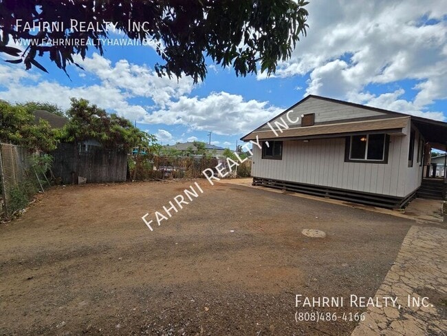 Building Photo - 84-866  Hanalei St-#B