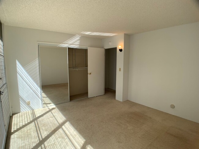 Building Photo - 2BR/1BA/2PKG, Mililani (Waikalani Woodland...