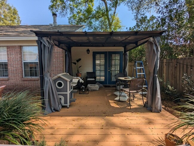 Building Photo - 2587 Yarmouth Ln