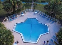 Building Photo - 5061 W Oakland Park Blvd