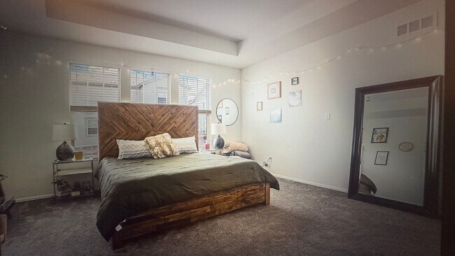 Building Photo - Great House In Fort Collins.  FALL LEASE S...