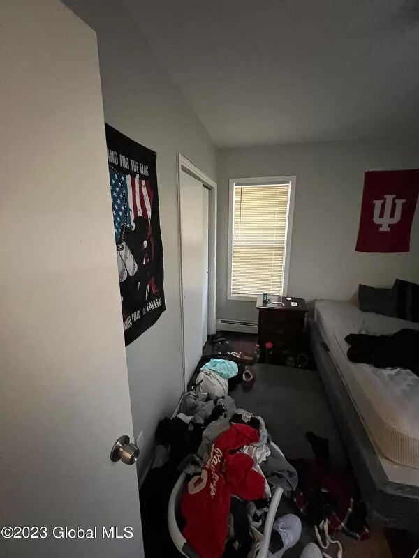 Building Photo - 423 Hudson Ave