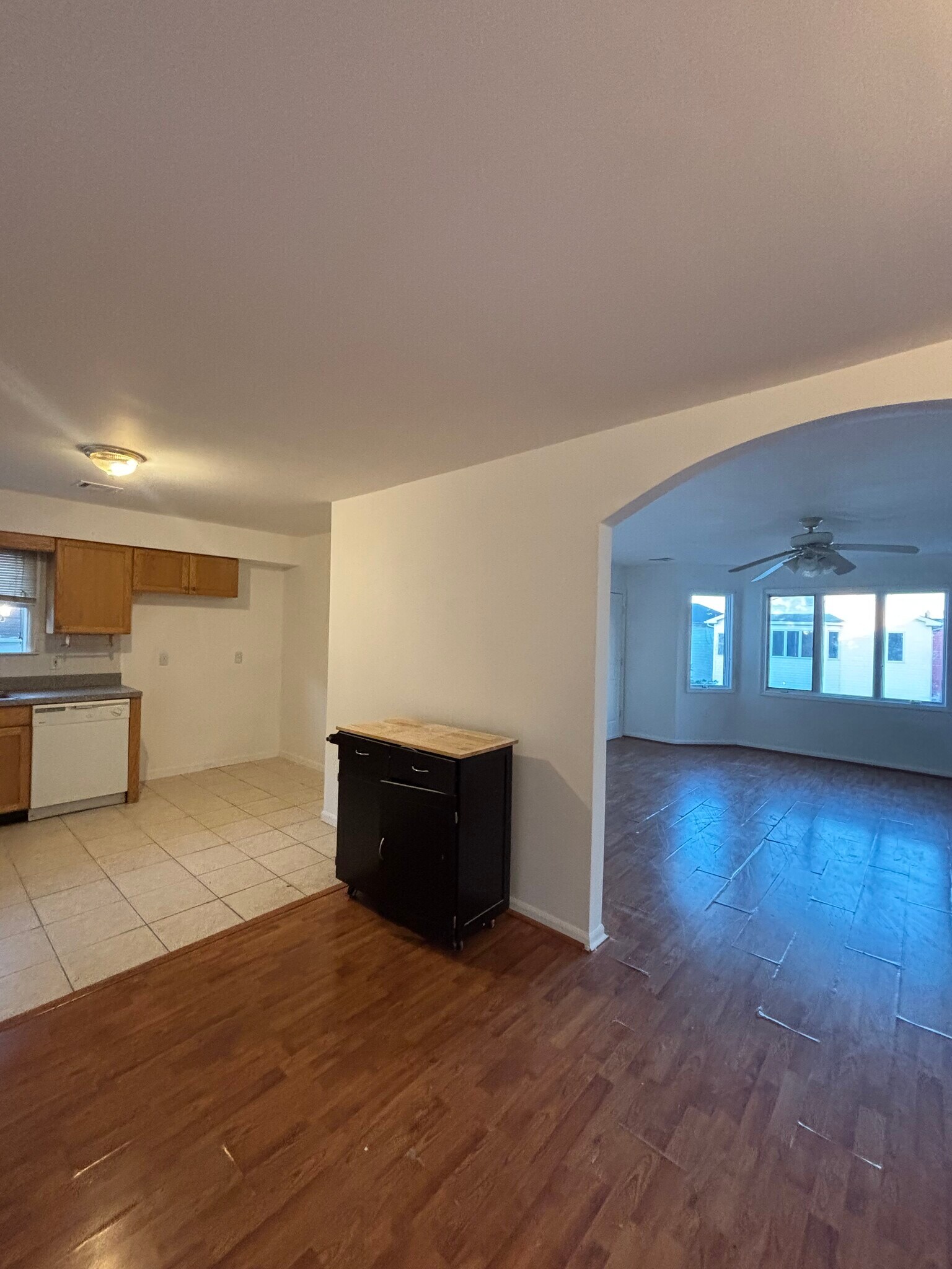 Building Photo - 72 Sumo Village Ct