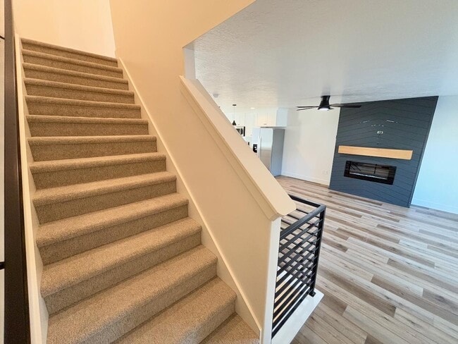 Building Photo - 638 E 360 S