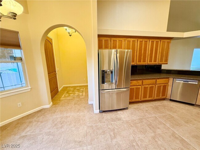 Building Photo - 6780 Sandpebble St