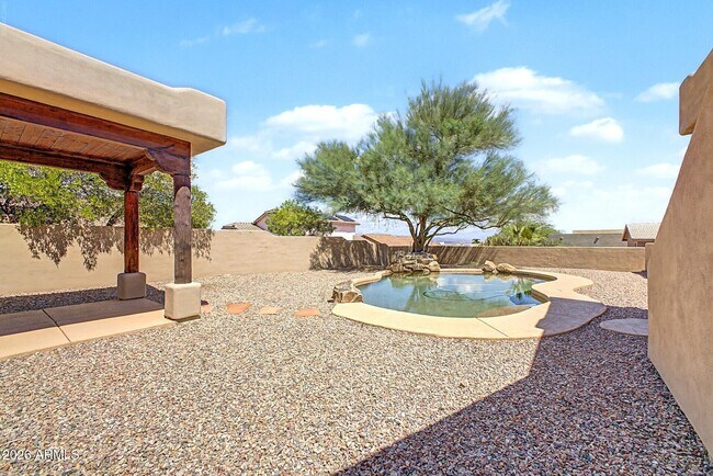 Building Photo - 15452 Chicory Dr