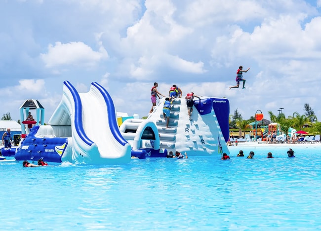 Building Photo - Spacious 4/3/3 home in Mirada