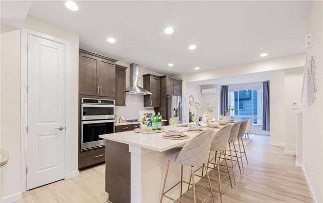 Building Photo - Modern Fully Air-Conditioned Luxury Home in Canyon Park