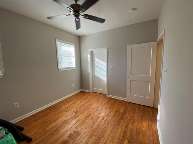 Building Photo - 6523 Avenue C