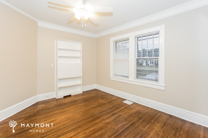 Building Photo - 38 Miller Ave SW