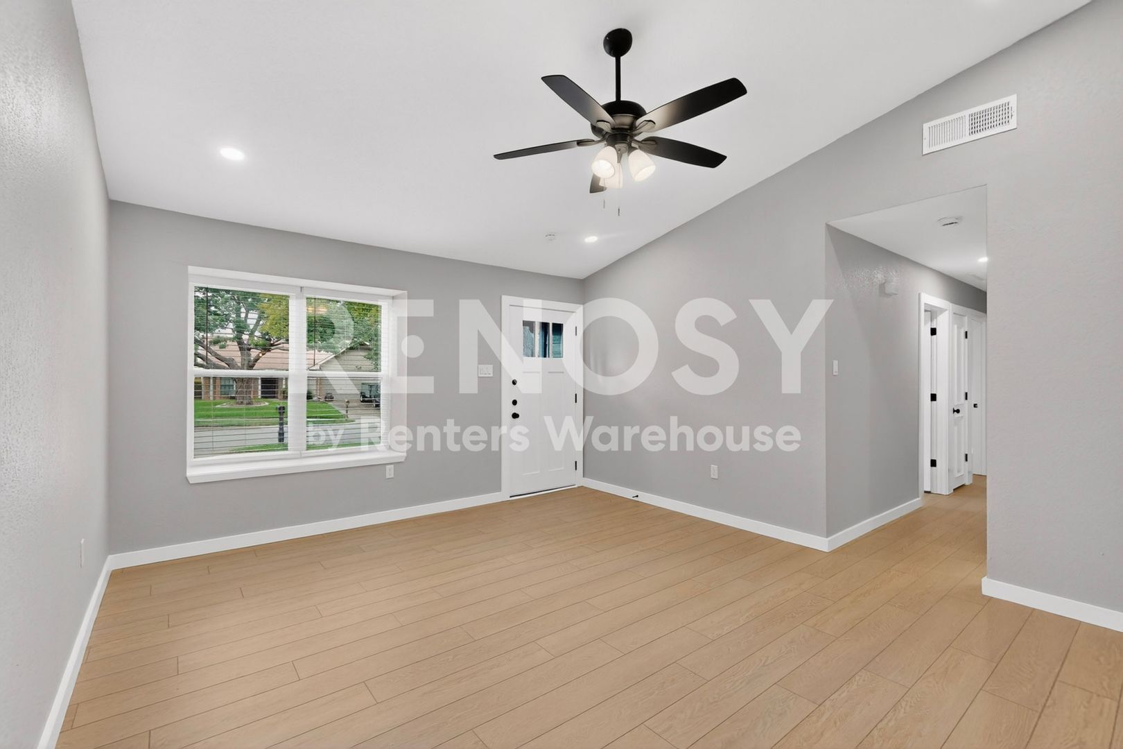 Building Photo - 1408 Seely St