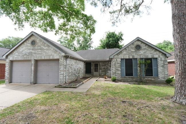 Building Photo - 17427 Hamilwood Dr