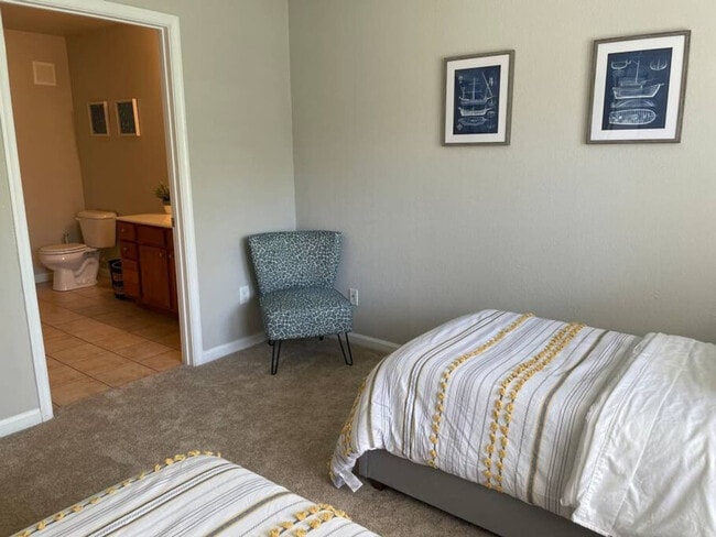 Building Photo - 3500 Clover Rd