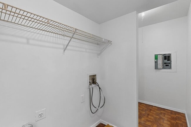 Building Photo - 5300 Keller Springs Rd