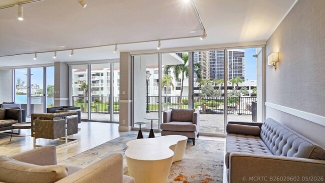 Building Photo - 4750 S Ocean Blvd