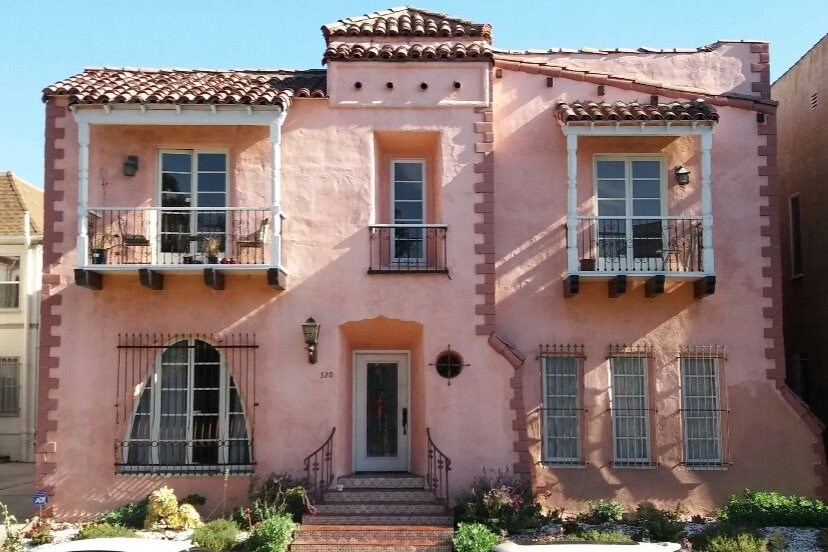 Primary Photo - 320 N Sierra Bonita Ave