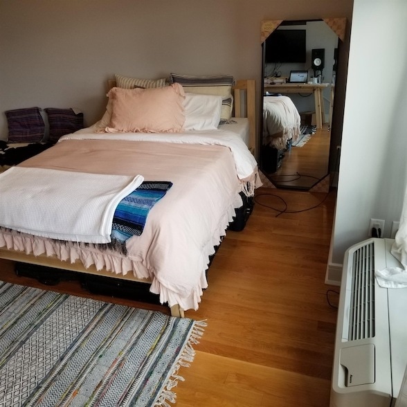 Building Photo - 3 Perrine Ave