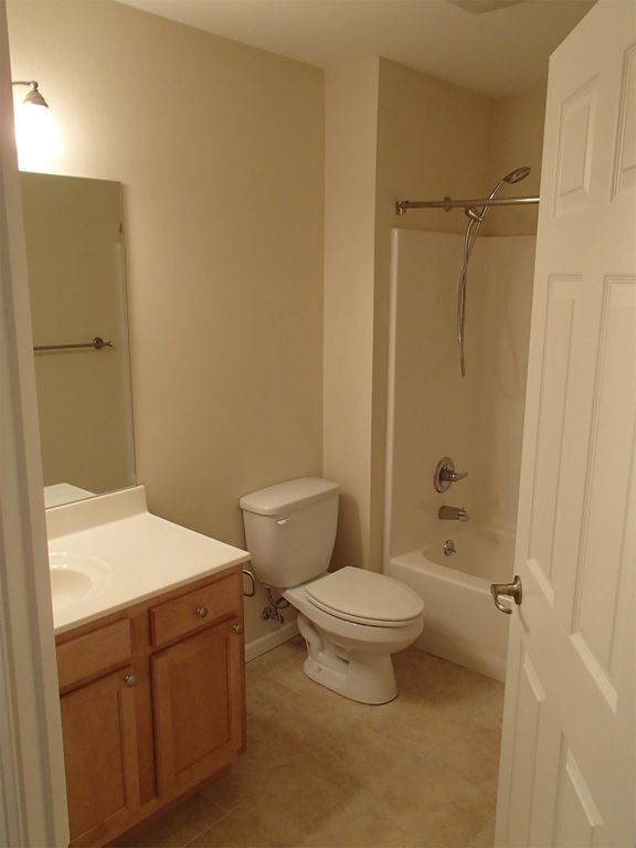 Building Photo - CLOSE TO FT. RILEY, FENCED BACKYARD!