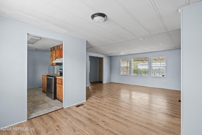 Building Photo - 7631 Timberwood Dr