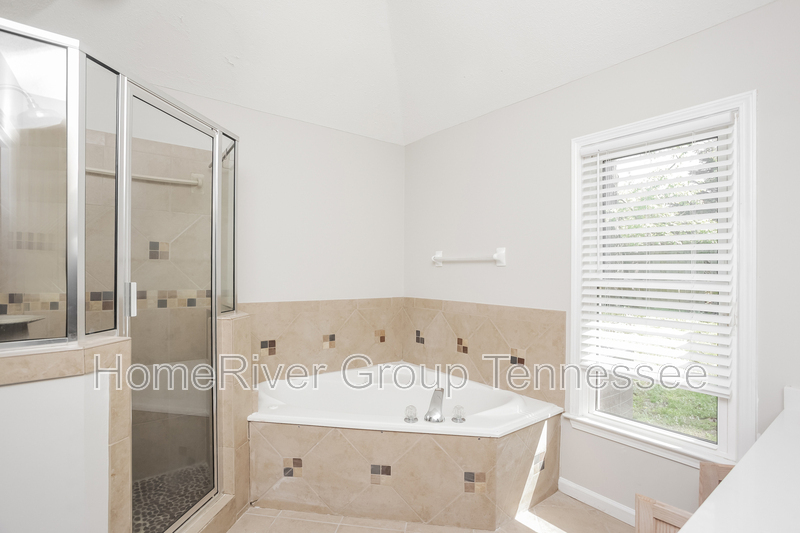 Building Photo - 7883 Freehold Dr