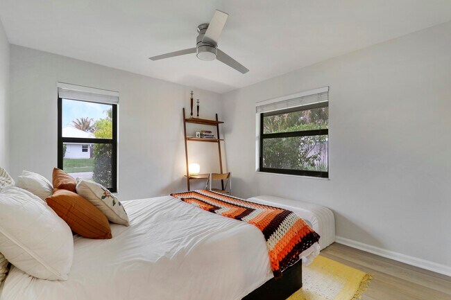 Building Photo - 85 Hickory Hill Rd