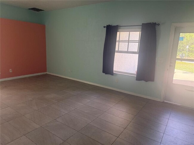 Building Photo - 58 Farmsworth Dr