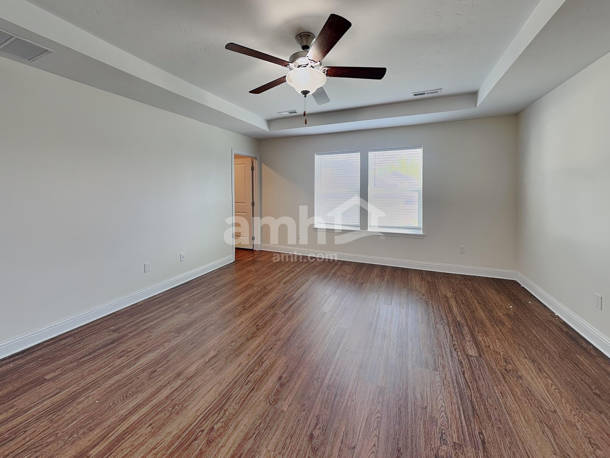 Building Photo - 59 S Lancaster Dr