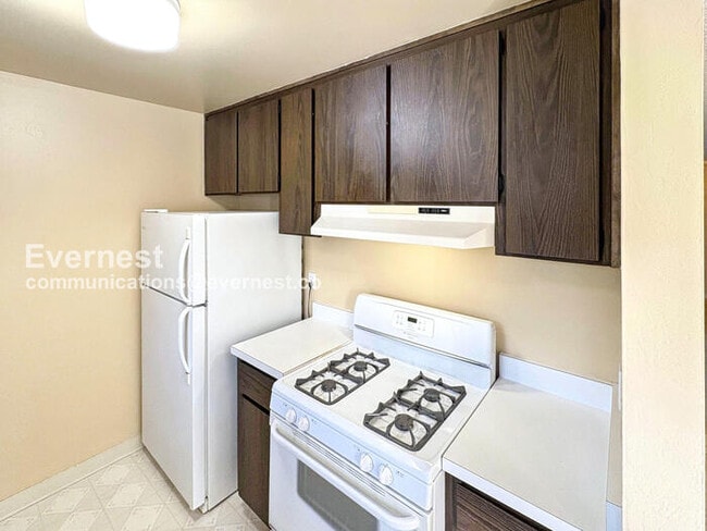 Building Photo - 1844 Tesoro Ct